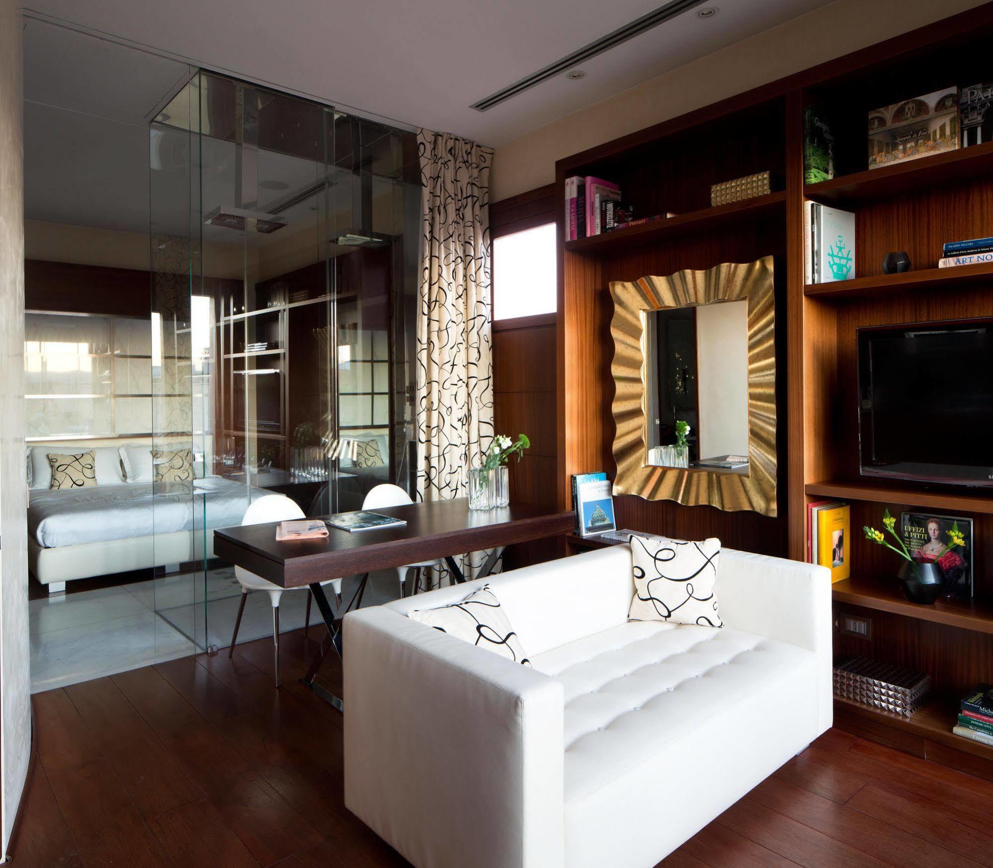Repubblica Firenze Luxury Apartments | Una Esperienze Luaran gambar