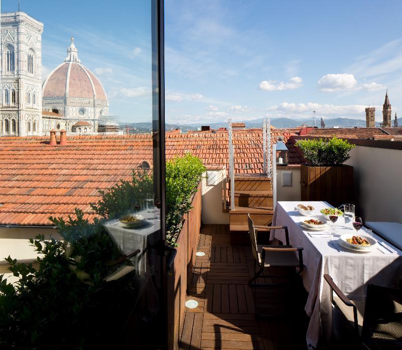Repubblica Firenze Luxury Apartments | Una Esperienze Luaran gambar