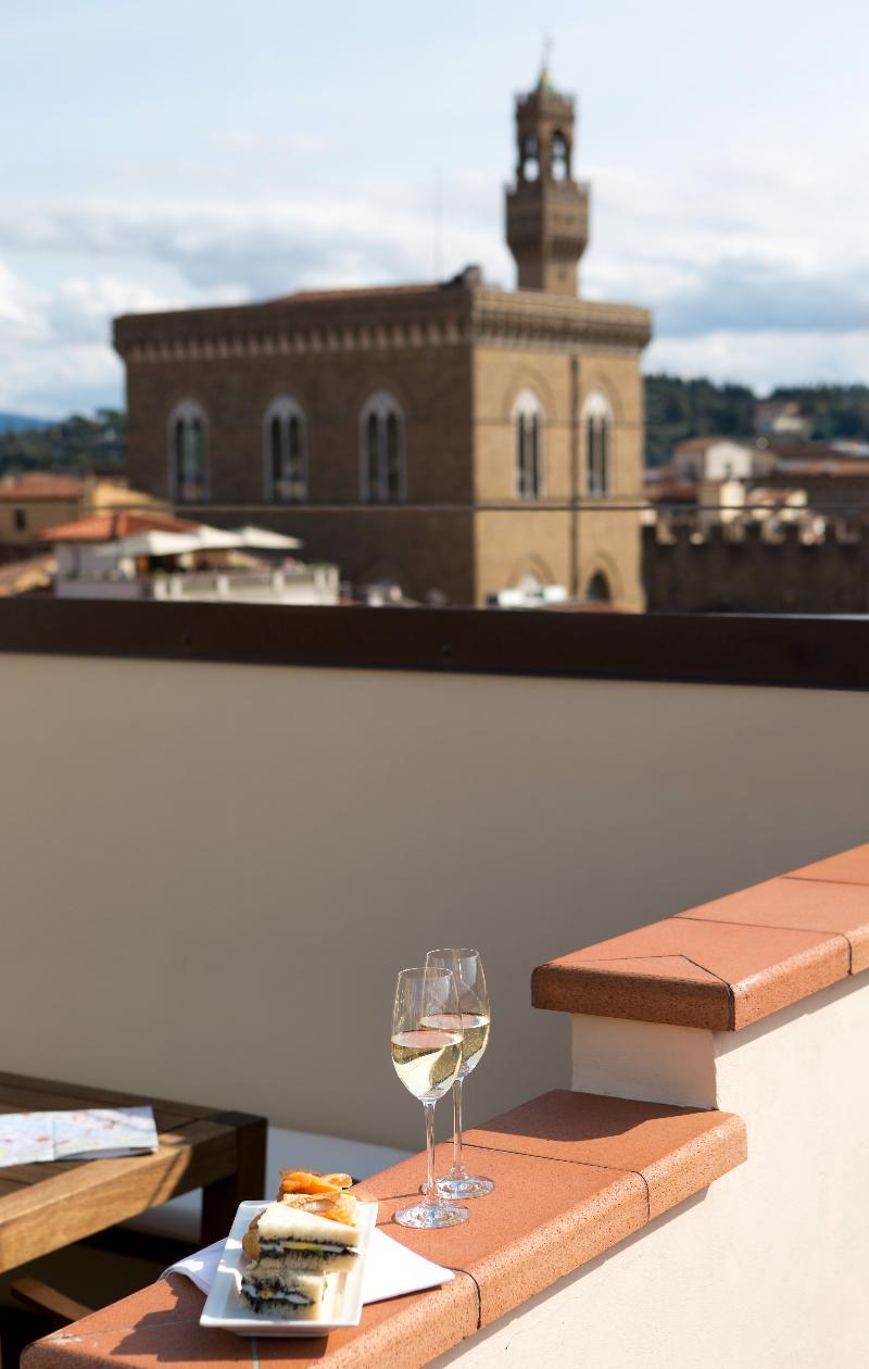 Repubblica Firenze Luxury Apartments | Una Esperienze Luaran gambar