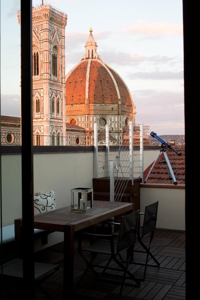 Repubblica Firenze Luxury Apartments | Una Esperienze Luaran gambar