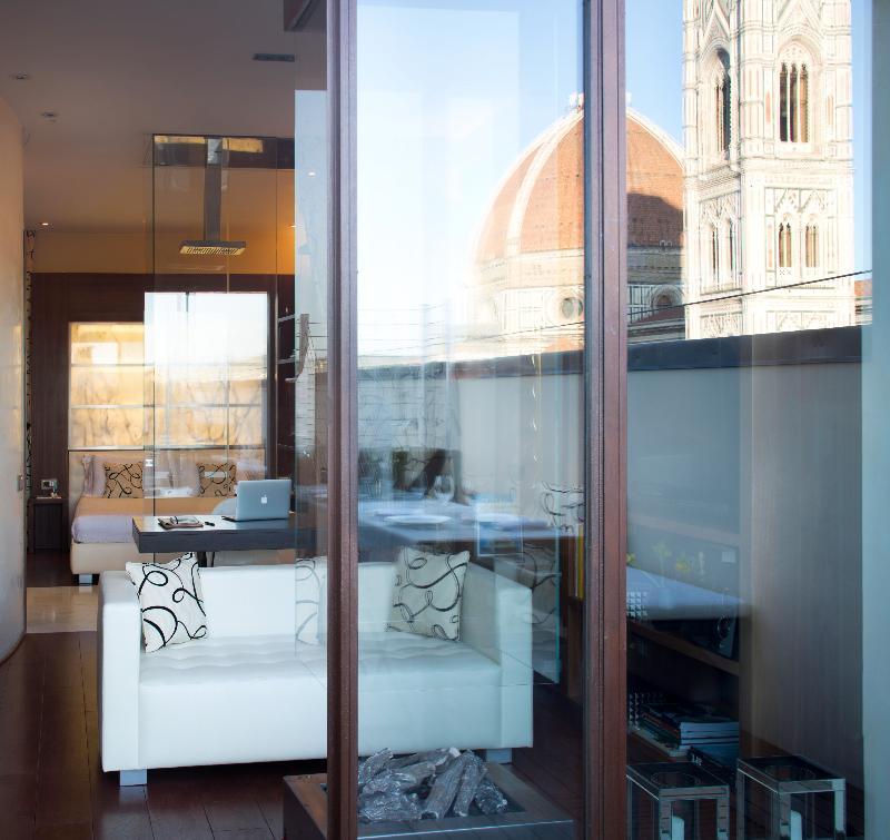 Repubblica Firenze Luxury Apartments | Una Esperienze Luaran gambar